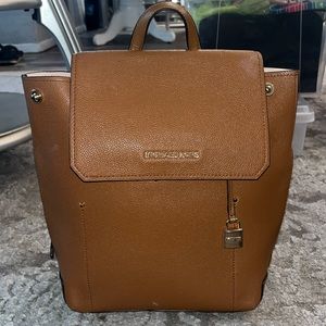 BEAUTIFUL MICHAEL KORS Backpack!